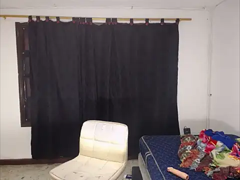 MMia_charlott webcam