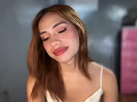 Lovelynikki03 webcam