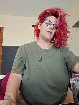 Escarlate4you_ webcam