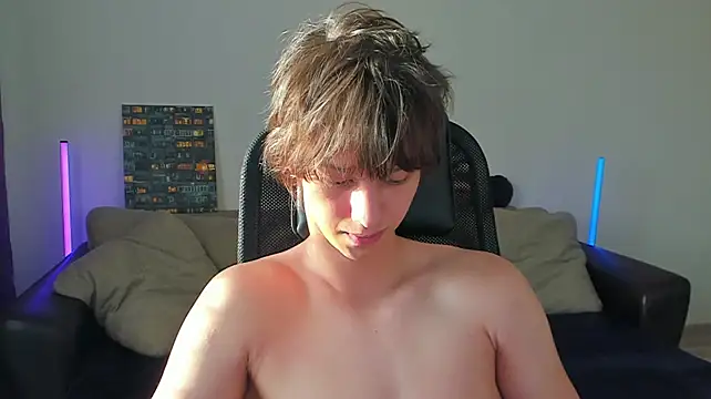 Ostin_meow webcam