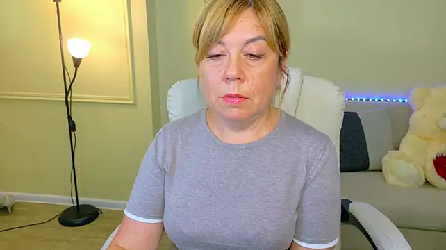 ChristinaDavedes webcam