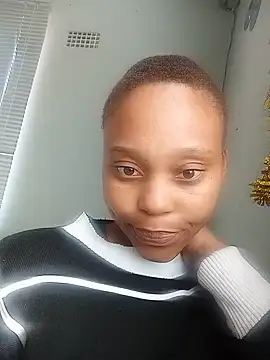 EbonyJuicyAss webcam