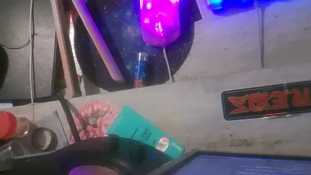 nastydianastrips webcam