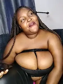 Bigboobylovers webcam