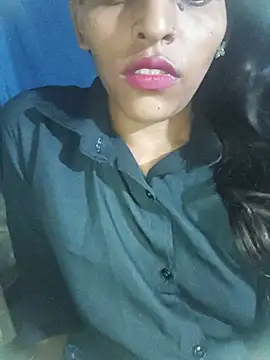 Cute_Merry__ webcam