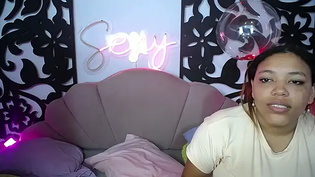 horny_babyss webcam