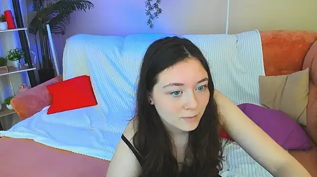 AlluringLookk webcam