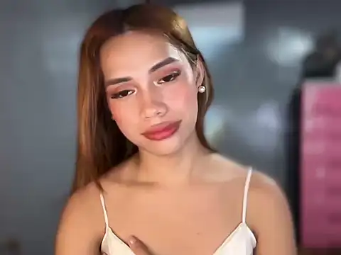Lovelynikki03 webcam