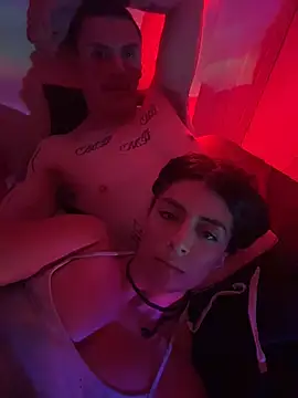 SweetHushviolet webcam
