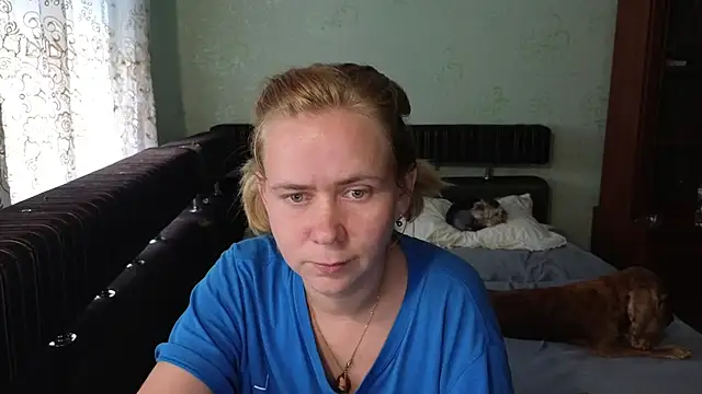 Riley_Roo webcam