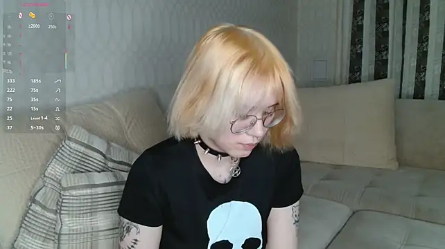 KellePourier webcam