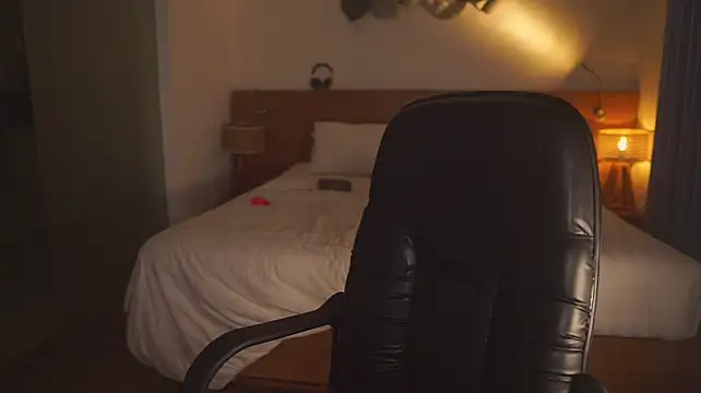 Sarah_Pink webcam
