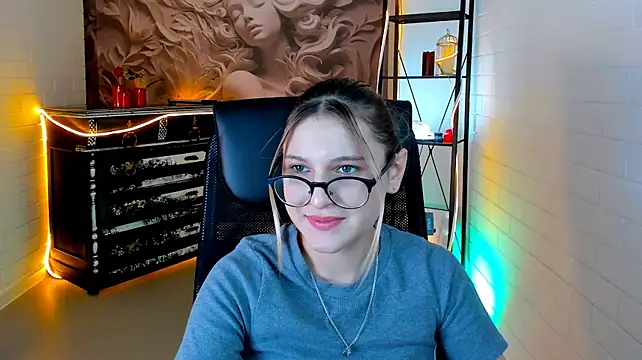 LeslieBloom webcam