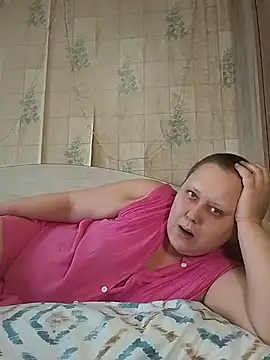 Linda070481 webcam