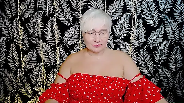 Olivia_playful live now