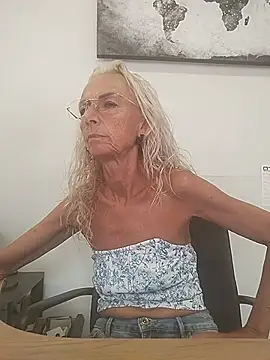 clarabell4 live sex cam