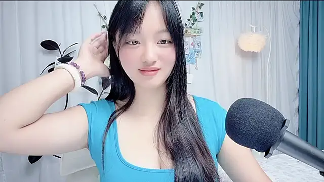 Winnie666999 webcam