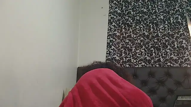 sluttylaura21