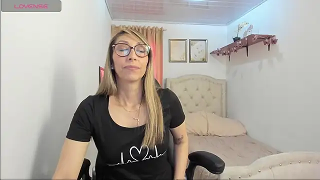 scarletfs webcam