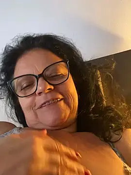 Sharongirl07 webcam