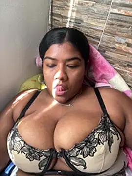 paola091 webcam