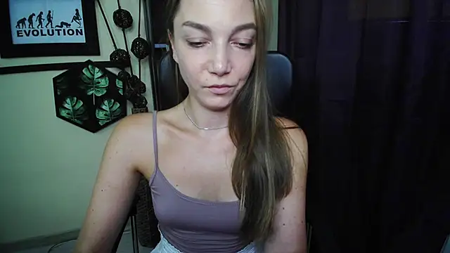 EmillyPlay webcam