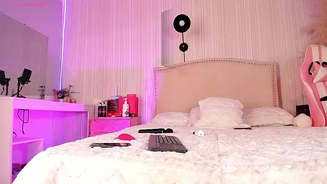 ashleey_doll webcam