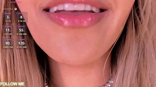 MelissaMoore_ webcam