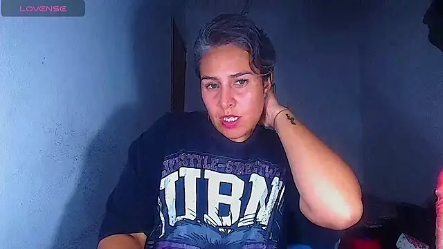 Yessi_rousse webcam