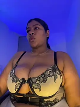 paola091 webcam