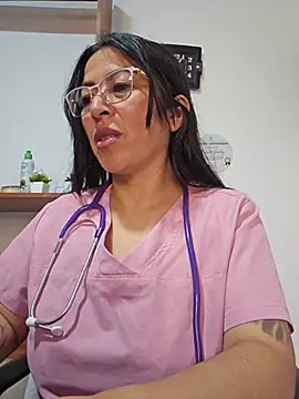 justsamantha_ (Ask my age) - SHOW TITS+ OILS
