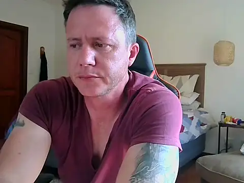 TroyDieselXXX webcam