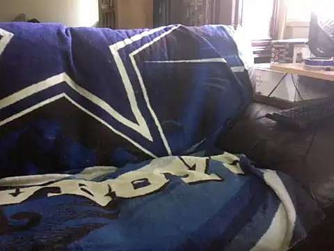 KinkyTOMan webcam
