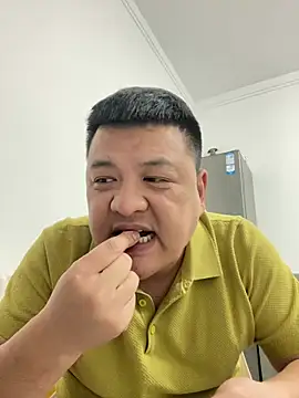zhang1118 webcam