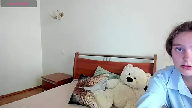 CordeliaJones webcam