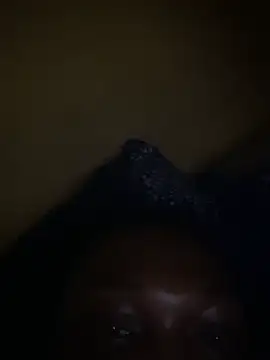Ease-wet-pussy webcam