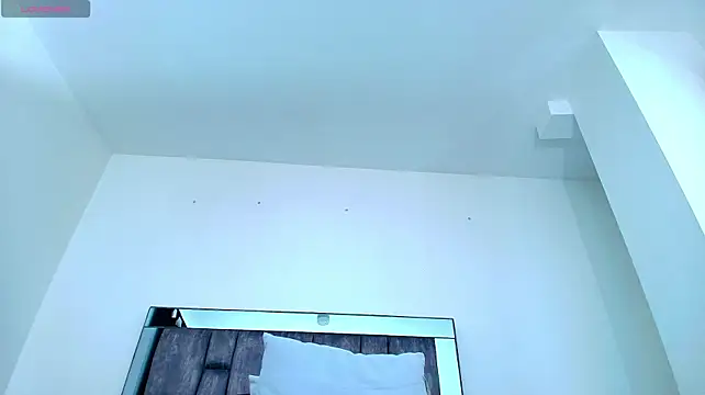 alyssia_ocean webcam