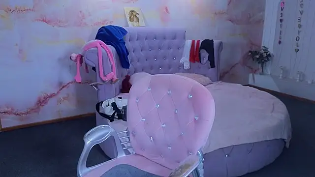 Penelope_Pinky