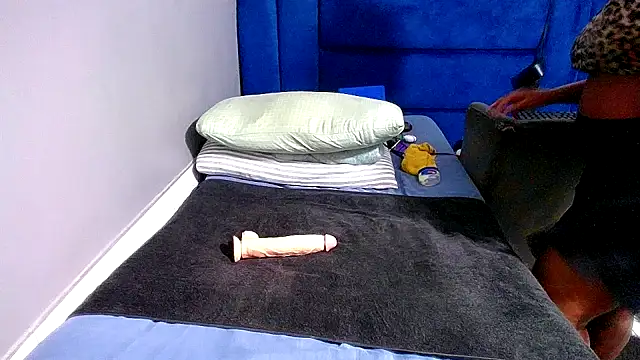 Lelety79 webcam