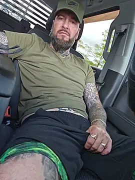 beardedtattood (Ask my age) - 😈Make this dick rock solid and horny 😈