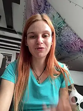 leylasquirtybirty (F young) - 😈 last tip gets my snapchat 😈