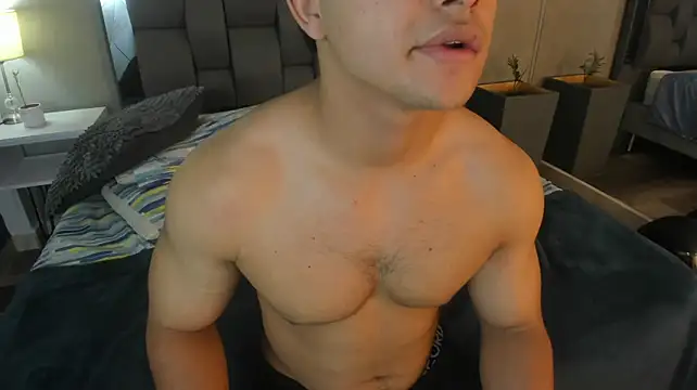 charlie___musk (M twink) - Let´s cum together!