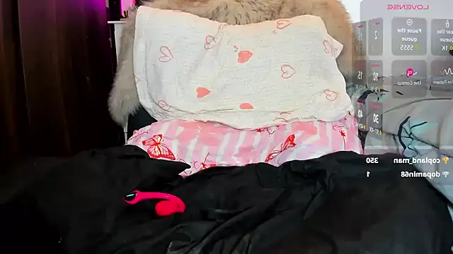 girl_tatto13 webcam