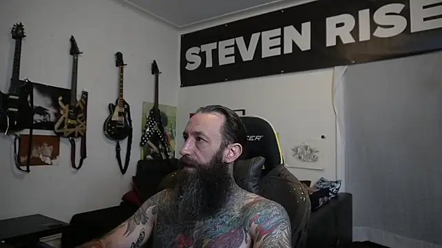 StevenRiseNYC live cam on StripChat