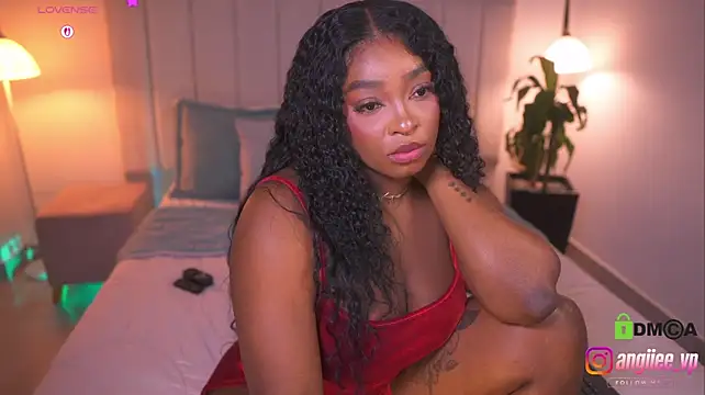 nicoletth18