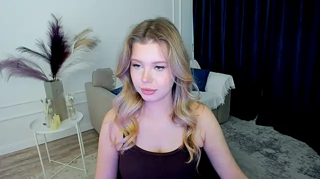 FollowLovee webcam