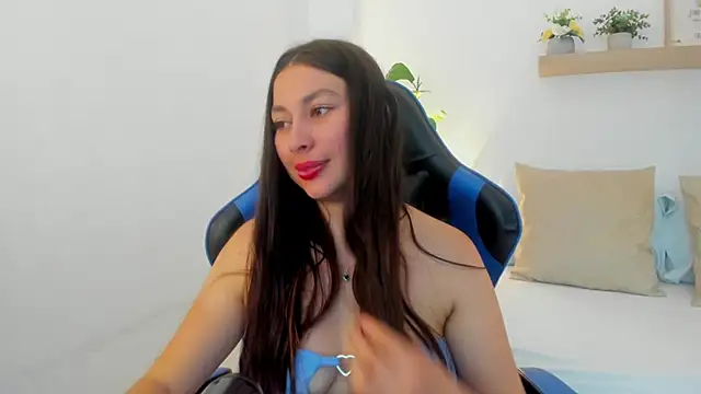 bella_99_ webcam