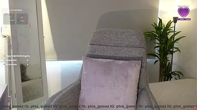 whitneyhot webcam