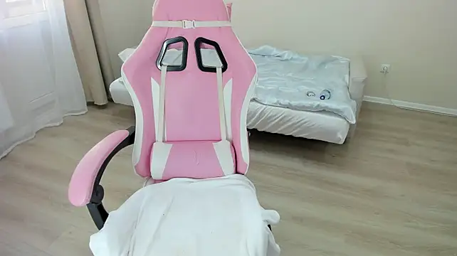 Lika8234 webcam