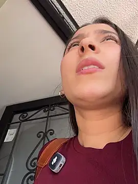 live cam model mobile outdoor cam